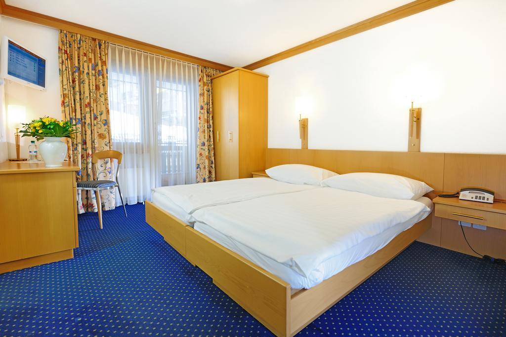 Alpenrose Hotel Zermatt Bilik gambar